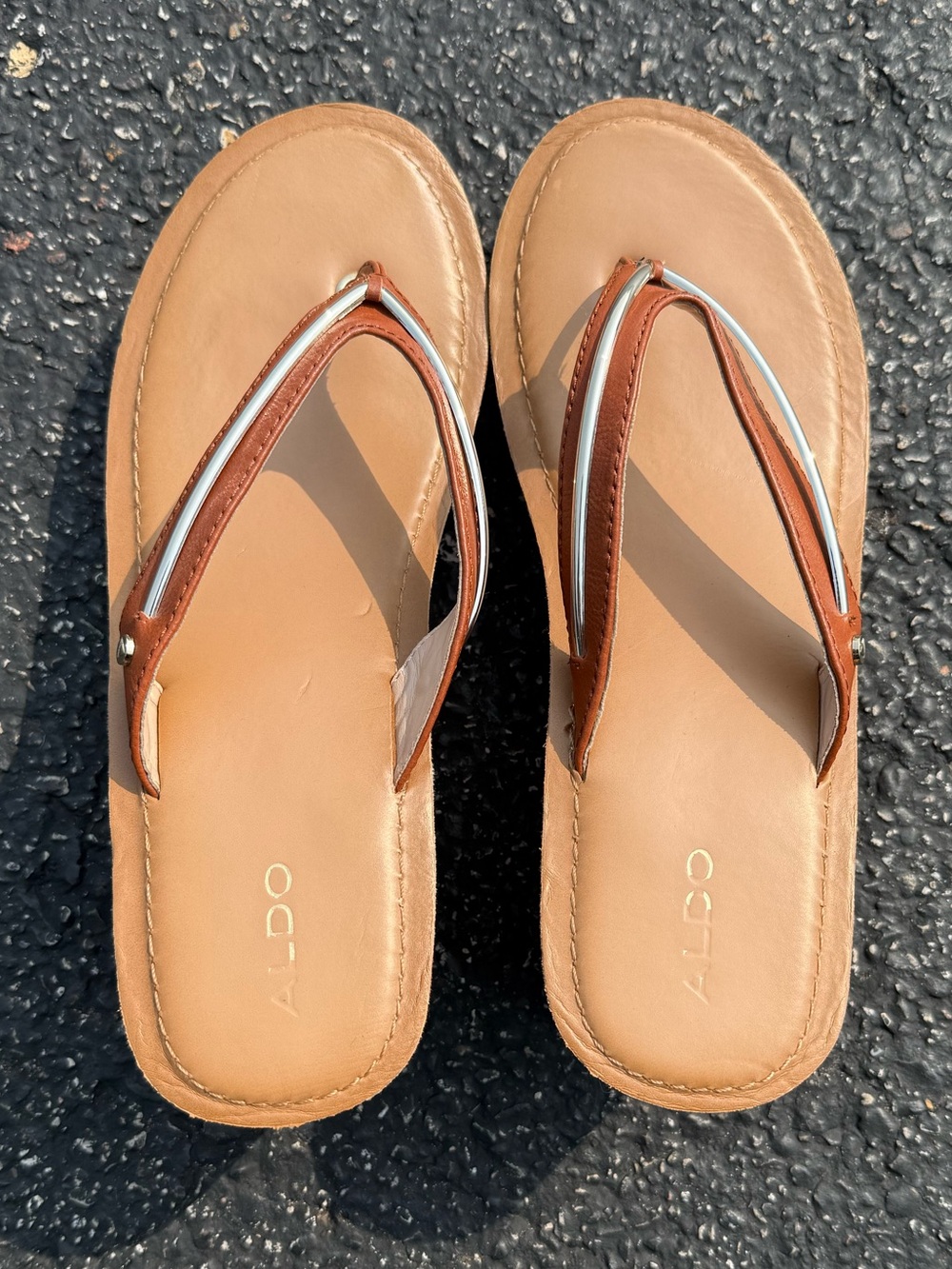 Aldo Tan and Brown Leather Thong wedge Sandals with Silver Accent women’s 8.5